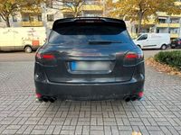 gebraucht Porsche Cayenne 4.8 Benzina GTS Red Voll