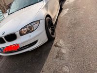 Gebraucht BMW 120 177 PS (130 kW) 2011 Weiß Kleinwagen