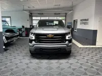 Neu Chevrolet Silverado 426 PS (313 kW) 2026 Silber SUV