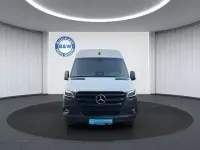 Używany Mercedes Sprinter 170 KM (125 kW) 2024 Biały Van