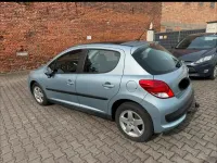 Gebraucht Peugeot 207 75 PS (55 kW) 2010 Silber Kleinwagen