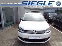 Gebraucht VW Sharan Business 140 PS (102 kW) 2013 Weiß metallic Van / Kleinbus