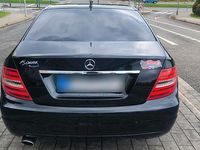 Gebraucht Mercedes C220 Elegance 170 PS (125 kW) 2013 Schwarz Limousine