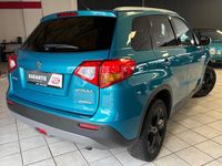 Gebraucht Suzuki Vitara 140 PS (102 kW) 2018 Blau SUV