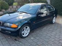 Gebraucht BMW 320 150 PS (110 kW) 2000 Schwarz Limousine