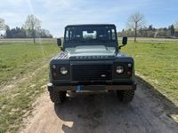 Gebraucht Land Rover Defender 122 PS (89 kW) 2014 Grün Kombi