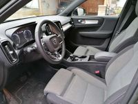 Gebraucht Volvo XC40 Core 211 PS (155 kW) 2022 Schwarz SUV