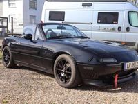 Second-hand Mazda MX5 90 CP (66 kW) 1998 Negru Cabrio