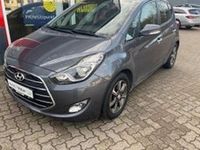 Gebraucht Hyundai ix20 Passion 125 PS (91 kW) 2017 Grau Kleinwagen