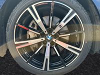 Gebraucht BMW 520 M Sport 197 PS (144 kW) 2025 Black sapphire metallic Kombi