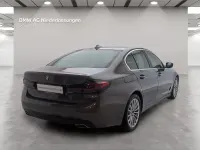 Gebraucht BMW 540 333 PS (244 kW) 2021 Grau Limousine