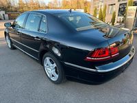 Usado VW Phaeton 239 HP (175 kW) 2013 Preto Sedan