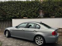 Gebraucht BMW 330 231 PS (169 kW) 2006 Andere farben Limousine