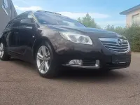 Gebraucht Opel Insignia Active 220 PS (161 kW) 2013 Braun Kombi