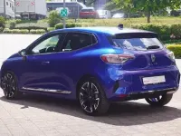 Gebraucht Renault Clio V Techno 143 PS (105 kW) 2024 Blau Limousine