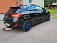 Gebraucht Hyundai i30 Premium 110 PS (80 kW) 2017 Schwarz Limousine