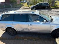 Gebraucht VW Passat 130 PS (95 kW) 2003 Silber Kombi