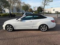 Gebraucht Mercedes E200 AMG 184 PS (135 kW) 2014 Weiß Cabrio