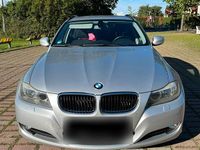 Gebraucht BMW 320 163 PS (119 kW) 2012 Silber Kombi