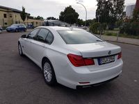 Gebraucht BMW 740 306 PS (225 kW) 2010 Beige Limousine