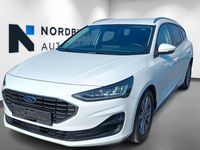 Gebraucht Ford Focus Titanium 116 PS (85 kW) 2023 Weiß Kombi