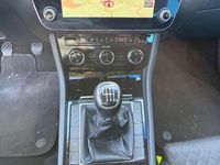 Gebraucht Skoda Superb Style 150 PS (110 kW) 2017 Blau Kombi