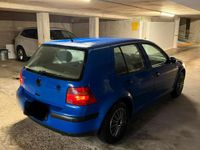 Usata VW Golf IV 75 CV (55 kW) 2000 Blu Berlina