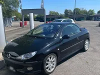 Gebraucht Peugeot 206 CC Platinum 136 PS (100 kW) 2001 Schwarz Cabrio
