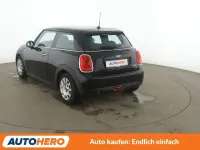 Usado Mini Cooper 136 CV (100 kW) 2017 Negro Utilitario