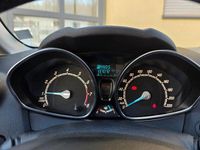 Gebraucht Ford Fiesta Titanium 101 PS (74 kW) 2014 Schwarz Kleinwagen