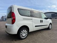 Gebraucht Opel Combo Selection 120 PS (88 kW) 2016 Weiß Van / Kleinbus