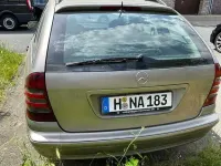 Gebraucht Mercedes C220 Classic 143 PS (105 kW) 2003 Beige Limousine