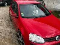 Gebraucht VW Golf V 102 PS (75 kW) 2005 Rot Kleinwagen