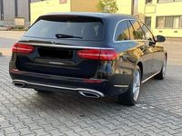 Gebraucht Mercedes E220 194 PS (142 kW) 2017 Schwarz Kombi