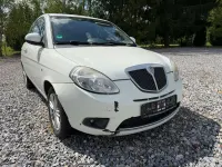Usata Lancia Ypsilon 60 CV (44 kW) 2010 Bianco Utilitaria