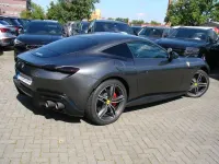 Gebraucht Ferrari Roma 620 PS (456 kW) 2022 Silber metallic Coupé