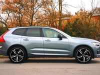 gebraucht Volvo XC60 R Design T5 AWD*INTELLI*LED*PANO*PILOT*PARK