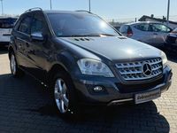 Gebraucht Mercedes ML300 190 PS (139 kW) 2010 Tenoritgrau  metalliclack SUV
