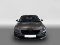 Usata Skoda Scala Essence 116 CV (85 kW) 2024 Grigio Utilitaria
