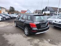 Gebraucht Mercedes GLK250 211 PS (155 kW) 2014 Schwarz  unilack SUV