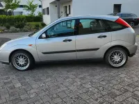 Gebraucht Ford Focus 131 PS (96 kW) 1999 Silber Kleinwagen