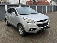 Gebraucht Hyundai ix35 Premium 184 PS (135 kW) 2012 Sleek silver SUV