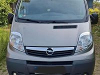 Gebraucht Opel Vivaro 114 PS (83 kW) 2014 Braun Van / Kleinbus