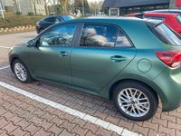 Gebraucht Kia Rio Spirit 101 PS (74 kW) 2019 Grün Limousine