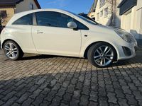 Gebraucht Opel Corsa 87 PS (63 kW) 2012 Weiß Kleinwagen