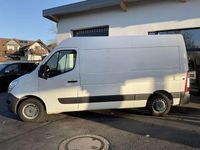 Second-hand Renault Master 110 CP (80 kW) 2018 Alb Monovolum