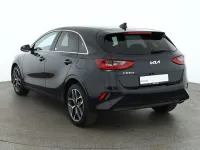 Neu Kia Ceed 140 PS (102 kW) 2025 Schwarz Kleinwagen