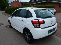 Gebraucht Citroën C3 SELECTION 82 PS (60 kW) 2016 Weiß Kleinwagen