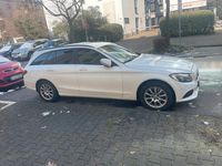 Gebraucht Mercedes C220 160 PS (117 kW) 2016 Weiß Kombi