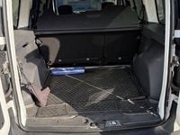 Gebraucht Dacia Dokker Celebration 116 PS (85 kW) 2018 Weiß Van / Kleinbus